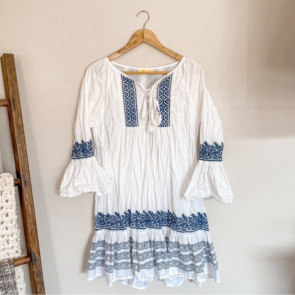 Roller Rabbit | Mona Border Maricruz Cotton White & Blue Peasant Dress - Picture 4 of 13